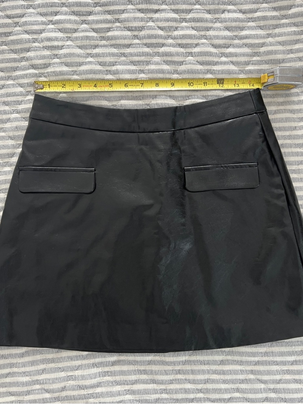 Meshki Boutique Black Faux Leather Mini Skirt with Front Flap Pocket Flaps S - Picture 8 of 8